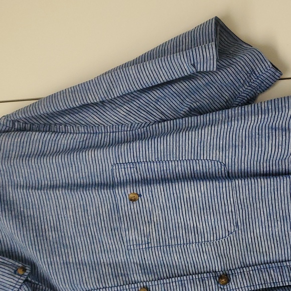 Old Navy Mens XL striped Blue Classic Button Down short Sleeved - Picture 6 of 12